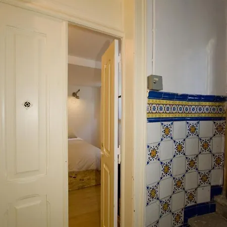 Apartment Studio Praca Alegria By Gt House *